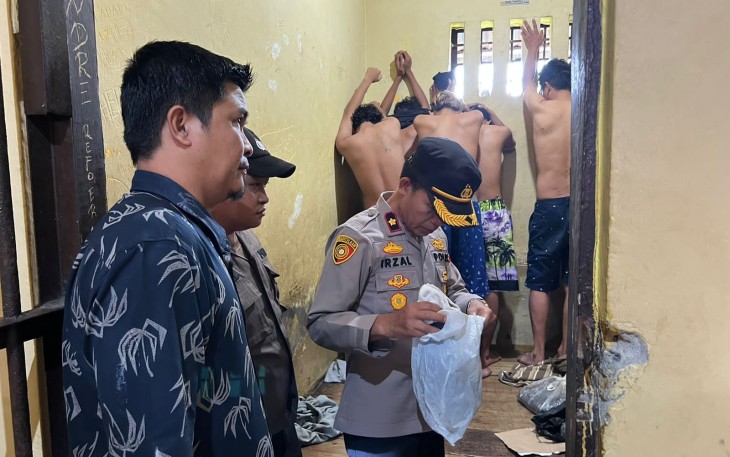  Kapolsek Teluk Segara Cek dan Razia Ruang Tahanan