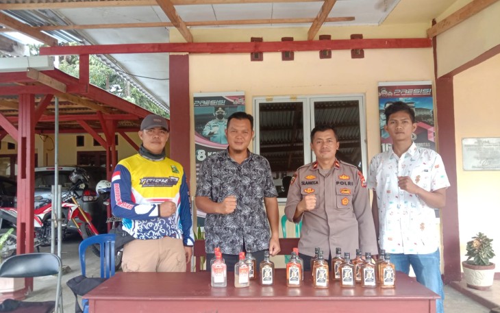 Giat Imbangan Ops Pekat Nala I, Polsek Kaur Utara Amankan Puluhan Botol Miras