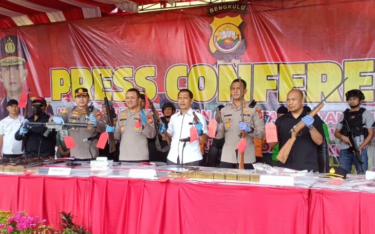Press release pengungkapan Senpi ilegal