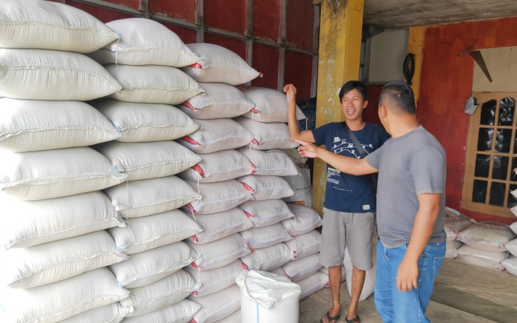 Polsek Lais Cek dan Monitoring Ketersediaan Bahan Pangan Pokok