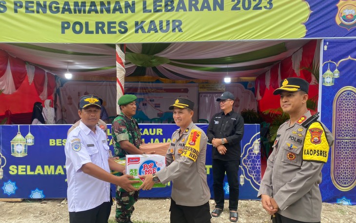 Kapolres Kaur dan Bupati Cek Pospam dan Posyan Lebaran 