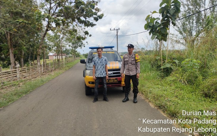 Berikan Rasa Aman, Polsek Kotapadang Patroli Rutin 