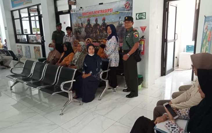 Kodim 0801/Pacitan Kolaborasi Bersama PLKB Gelar Layanan KB