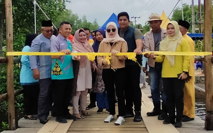 Bupati Bintan Roby Kurniawan Resmikan Jembatan Sungai Lepan