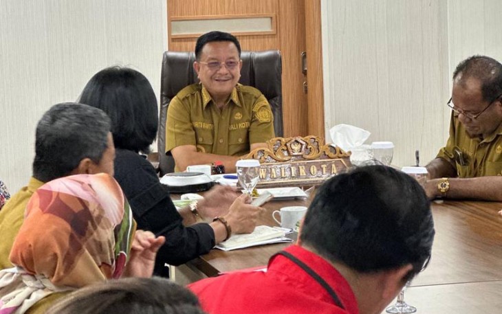 Maurits Mantiri saat Ikuti Rapat Koordinasi