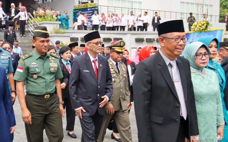 Kapoksahli Pangdam XII/Tpr saaat Hadiri Sertijab Gubernur Kalbar