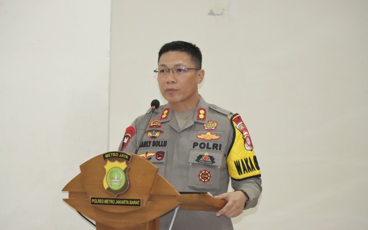 Polres Jakbar Sosialisasikan Langkah Pencegahan Kriminalitas Kepada Karyawan Alfamart