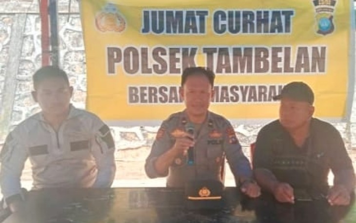 Kapolsek Tambelan Tampung Keluhan Masyarakat Tentang Suara Bising Kendaraan Bermotor Saat Jumat Curhat