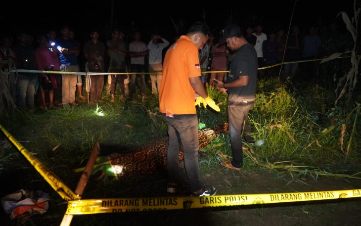 Polres Aceh Timur saat Identifikasi Warga Aceh Utara yang Ditemukan Meninggal di Kebun Jagung 