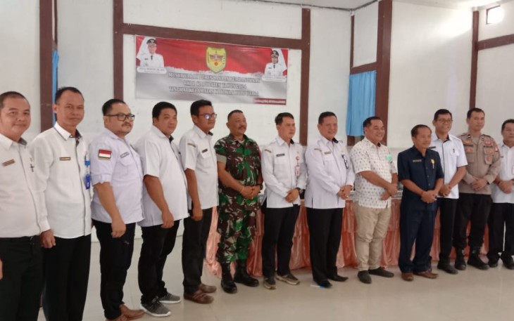 Danramil 1016-08/Kahut saat Hadiri Musrenbang RKPD Tingkat Kecamatan 