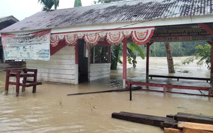 Pasca banjir rendam permukiman warga, Sabtu (21/01/20223).