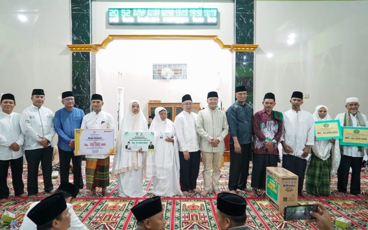 Gubernur Bengkulu Rohidin Mersyah      
