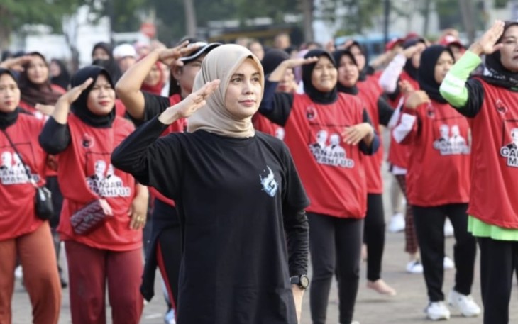 Istri capres nomor urut 3 Ganjar Pranowo, Siti Atikoh Suprianti saat Kampanyekan Hidup Sehat.