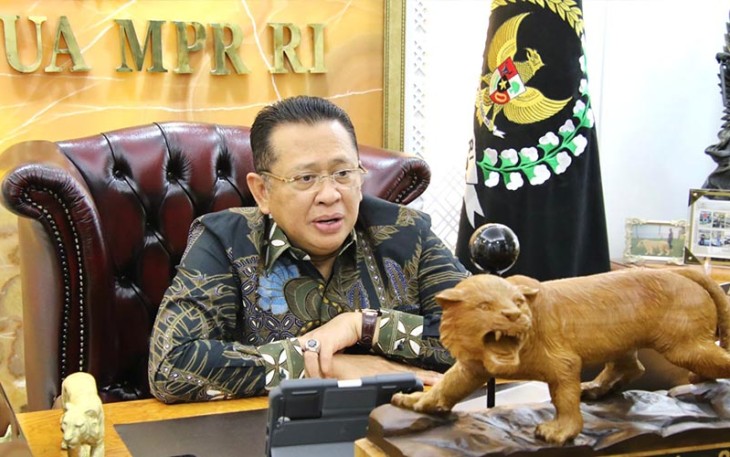 Bamsoet usai menguji secara virtual disertasi Devit Achmad Gustiyawan, secara virtual dari Jakarta, Senin (13/11/23).