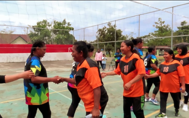 HUT TNI ke-78 Kodim 1710/Mimika Gelar Final Turnamen Bola Voli  