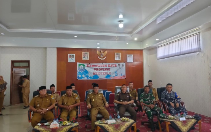Bupati Kaur Ikuti Rakornis Via zoom Meting Kemendagri 