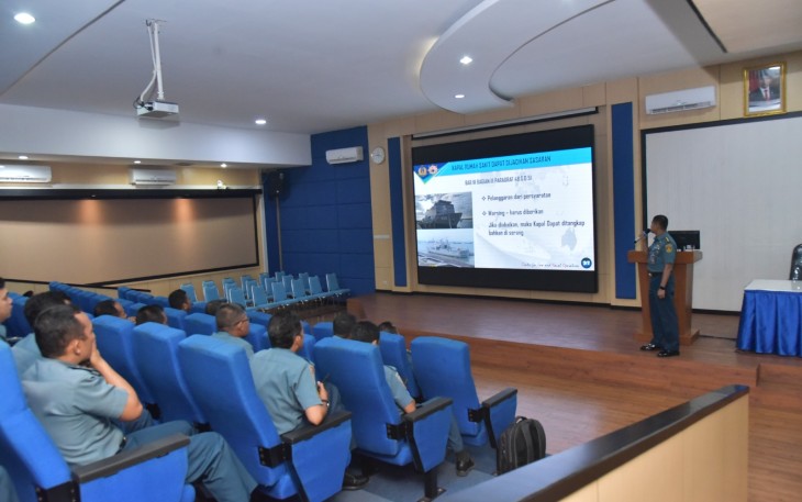 Prajurit AAL Terima Pembekalan Dan Penyuluhan Tentang Hukum Humaniter Internasional dan Ham
