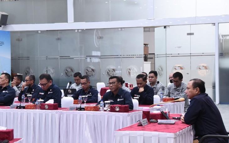Bakamla RI bersama dengan ESQ Leadership Center bekerja sama dalam proses pengimplementasian nilai-nilai BerAKHLAK di Aula Ary Hasibuan Mabes Bakamla RI, Jakarta Pusat, Kamis (16/3/2023).