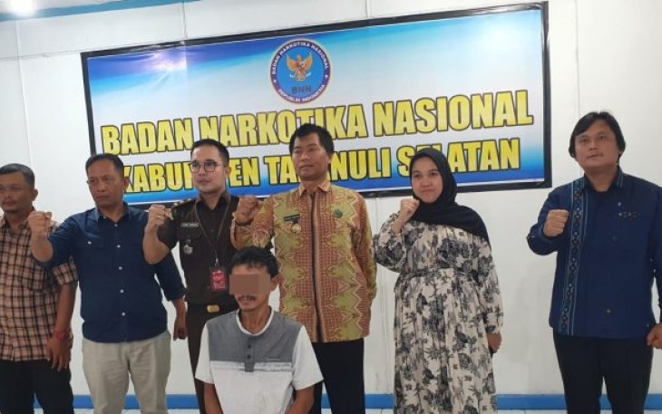 Kepala BNNK Tapsel, Kompol Hendro Wibowo, SIP, MM, dan Kasat, AKP Salomo Sagala, SH, dan pihak Kejaksaan, menghadiri langsung Asesmen tersebut