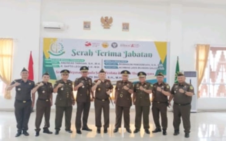  Kepala Kejaksaan Negeri Pontianak Julius Sigit Kristanto, S.H., M.H 