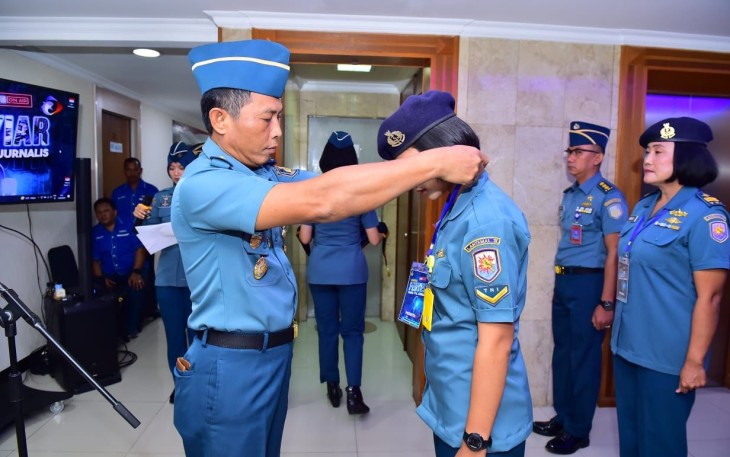 Sekretaris Dinas Penerangan Angkatan Laut (Sekdispenal) Kolonel Laut (P) Nanang Hariono, saat pembukaan kursus, di Mabesal, Cilangkap, Senin (11/09). 