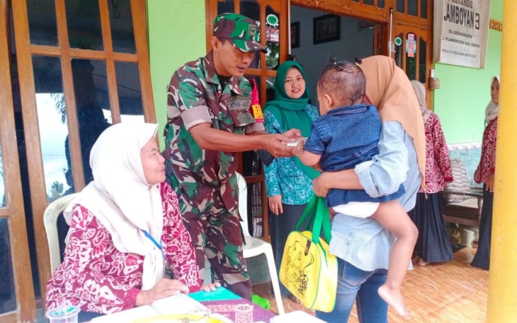 Babinsa Kedungmaron Berikan Edukasi Stunting