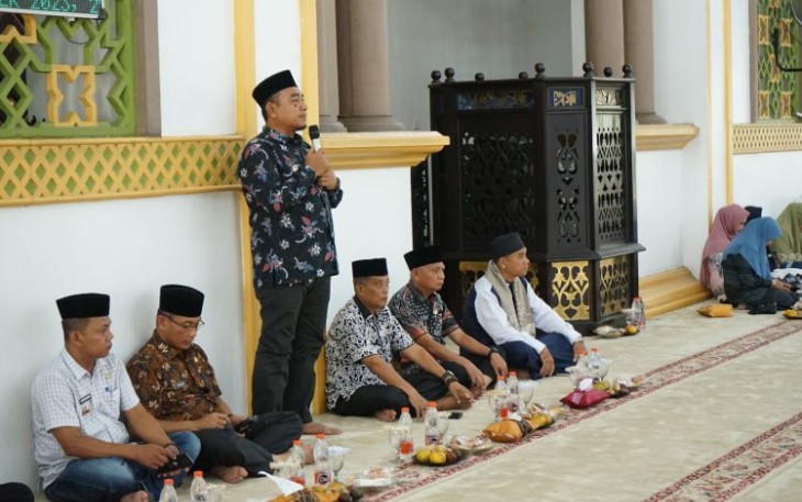 Bupati Ikuti Pengajian Akbar Kecamatan Kota Kisaran Barat