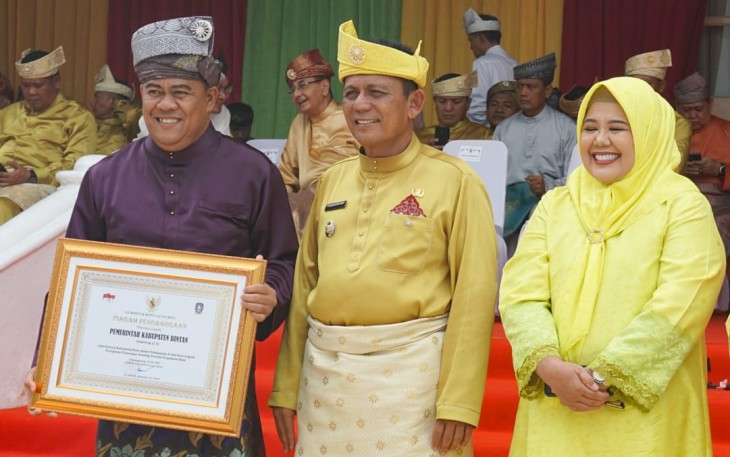 Pemkab Bintan Raih Penghargaan dari Pemprov Kepri