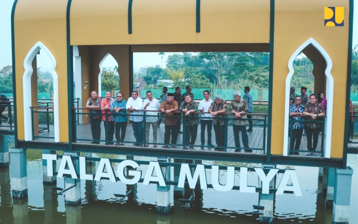 Menteri Basuki saat Kunjungi Kawasan Wisata Religi Endan Andansih di Purwakarta