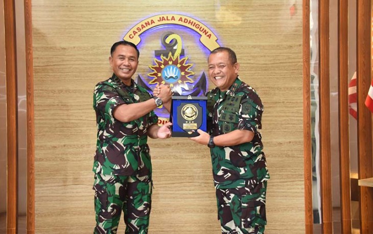 Dankodiklatal saat Terima Kunjungan Pangkoarmada II