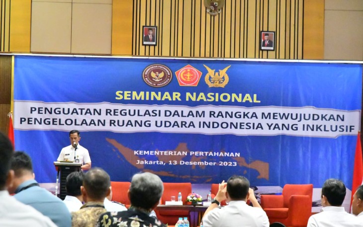Komandan Lanudal Jakarta Mayor Laut (P) Rai Terianom mewakili Danpuspenerbal Laksda TNl Sisyani Jaffar, menghadiri Seminar Nasional Penguatan Regulasi Dalam Rangka Mewujudkan Pengelolaan Ruang Udara Indonesia Yang Inklusif yang dilaksanakan di Hotel Ciputra, Jakarta Barat, Rabu (13/12/2023)