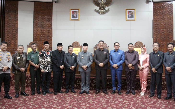 Raperda Pajak Daerah dan Retribusi Daerah Ketok Palu Jadi Perda