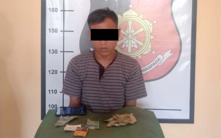 Tersangka dan barang bukti saat diamankan