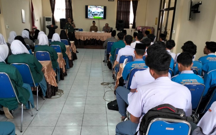 Semangat Nasionalisme Perjumpaan Inspiratif Bersama Danramil 0806/09 Tugu