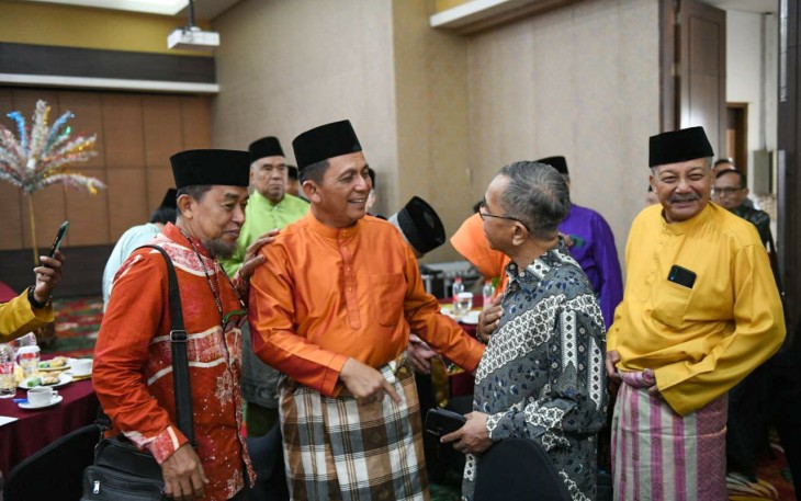 Gubernur Kepulauan Riau H. Ansar Ahmad saat Halal Bihalal Bersama Masyarakat Kepri di Jogja