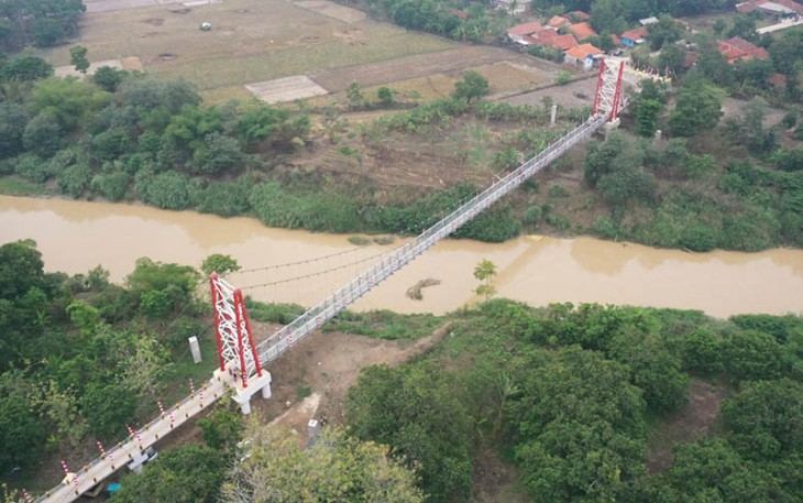 Jembatan Gantung Baleraja