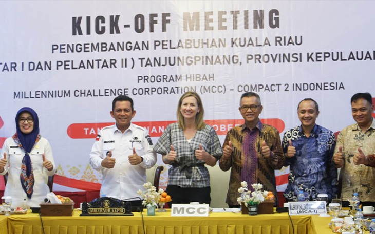 Kick Off Meeting Pengembangan Pelabuhan Kuala Riau (Pelantar I and II)  di Gedung Daerah Provinsi Kepri, Rabu (4/10).