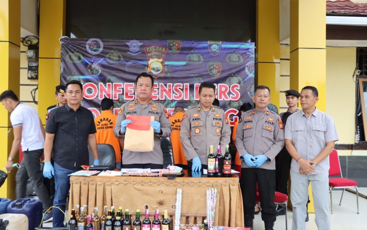 hukum