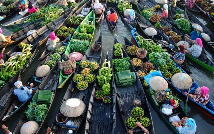 Pasar Tradisional Pasar Terapung 