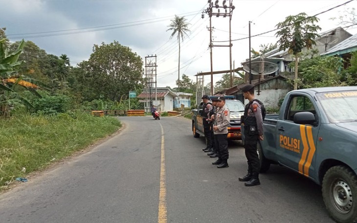 Anggota Polsek PUT saat Patroli Kawasan Rawan