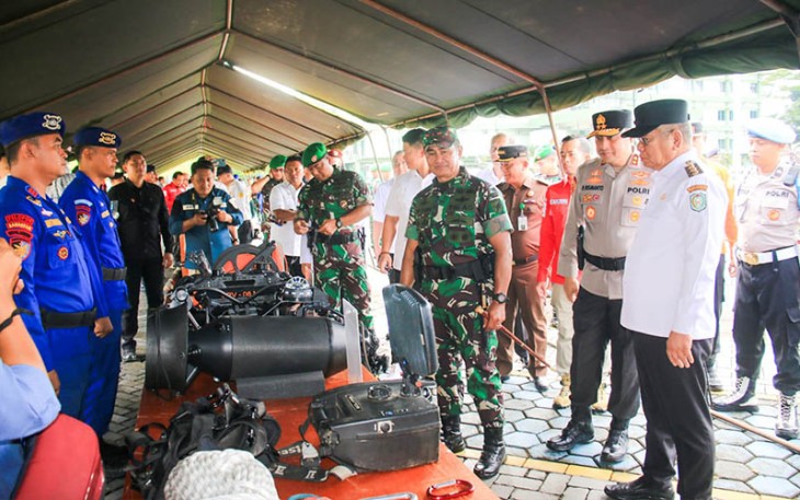 Pangdam XII/Tpr Bersama Gubernur dan Kapolda saat Pimpin Gelar Pasukan Kesiapsiagaan Penanggulangan Bencana Banjir