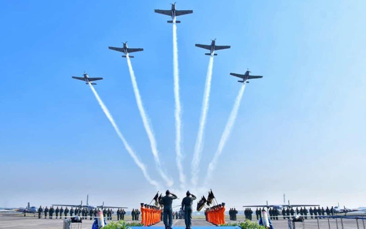 Atraksi Penerbangan TNI AL