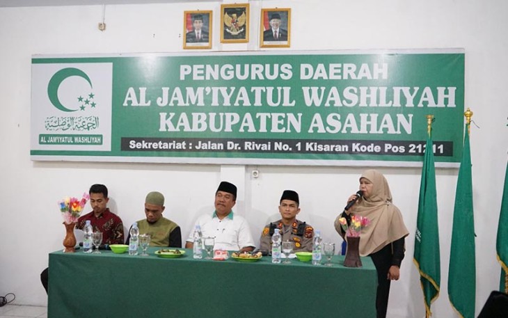 Wabup Asahan saat Lepas 11 Peserta Da’i Cilik