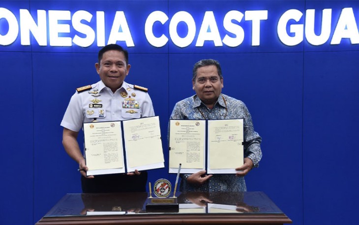 Bakamla RI saat Penandatanganan Nota Kesepahaman dengan Tiga Universitas di Indonesia