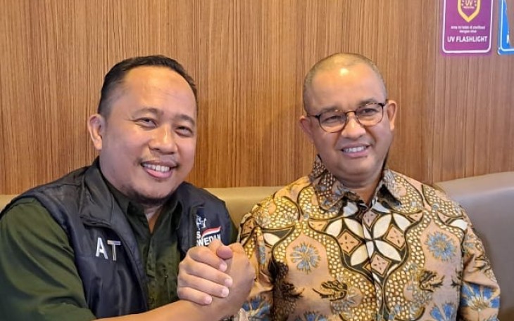 Jubir TPD AMIN Sulsel Asri Tadda saat bersama Capres Anies Baswedan