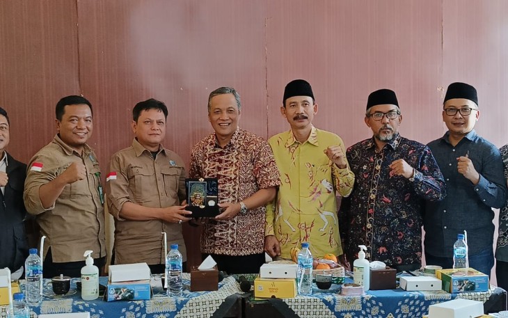 Komisi B Minta Pemda Perketat Pengawasan Hutan