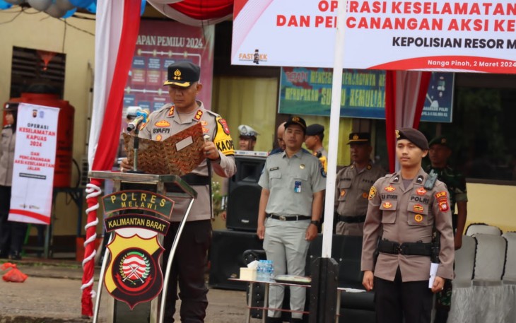 Kapolres Melawi saat Bacakan Ikrar Deklarasi Bersaudara di Jalan Sehati, Safety dan Presisi
