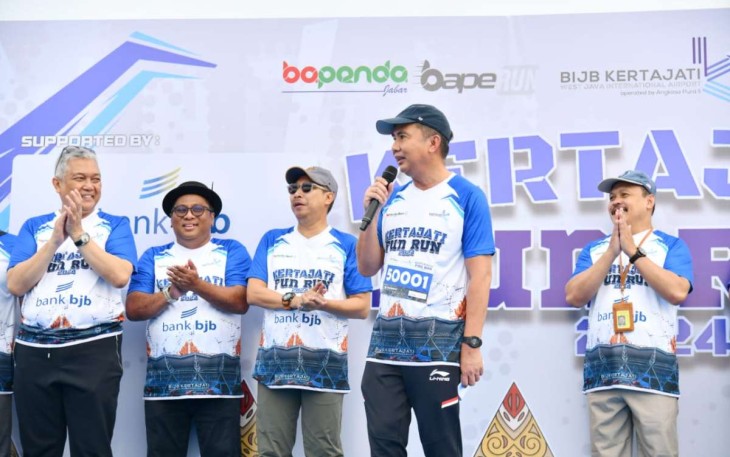 Pj Gubernur Jabar Bey Machmudin 