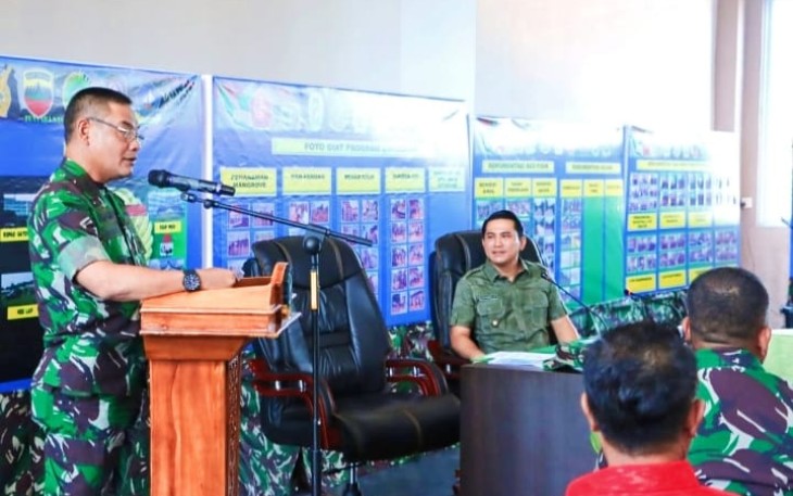 Wakil Bupati Bintan Ahdi Muqsith turut serta menyambut kedatangan Tim Wasev (Pengawasan dan Evaluasi) dari Markas Besar TNI AD terkait pelaksanaan TNI Manunggal Masuk Desa (TMMD) Ke 119 Tahun 2024 yang dilalukan Kodim 0315/TPI di Kabupaten Bintan