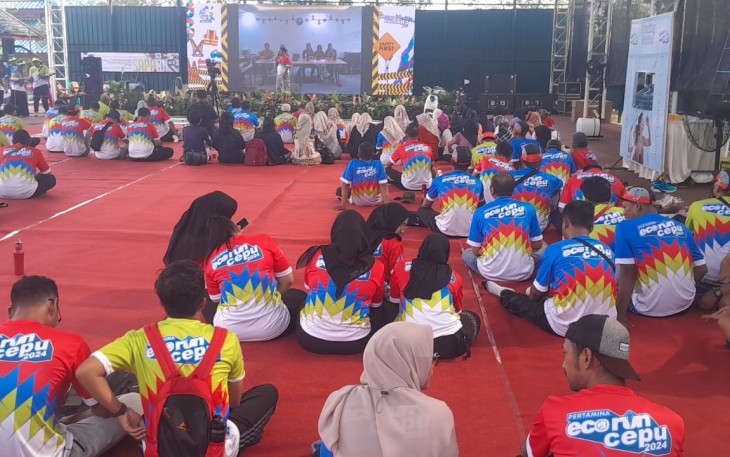 Ratusan peserta Pertamina Eco Run antusias mendengarkan talk show bertema "Safety Behavior dan Budaya Keselamatan Kerja".